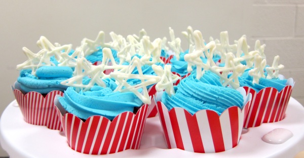 july 4 cupcakes american flag